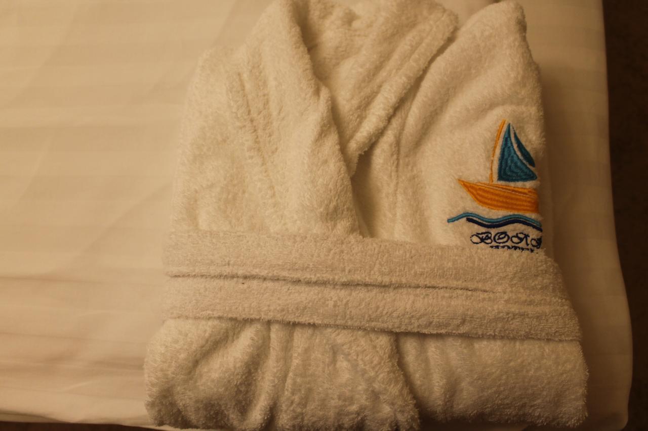 Voyazh Hotel Тараз Екстериор снимка